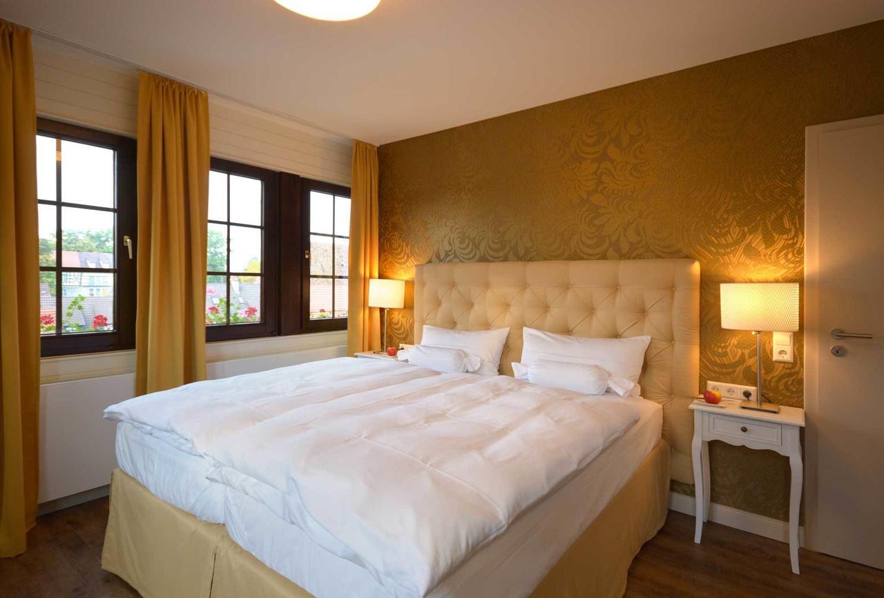 Hotel Am Kirchplatz Sachsenheim Exteriér fotografie